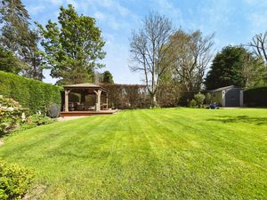 Photo 27- click for photo gallery